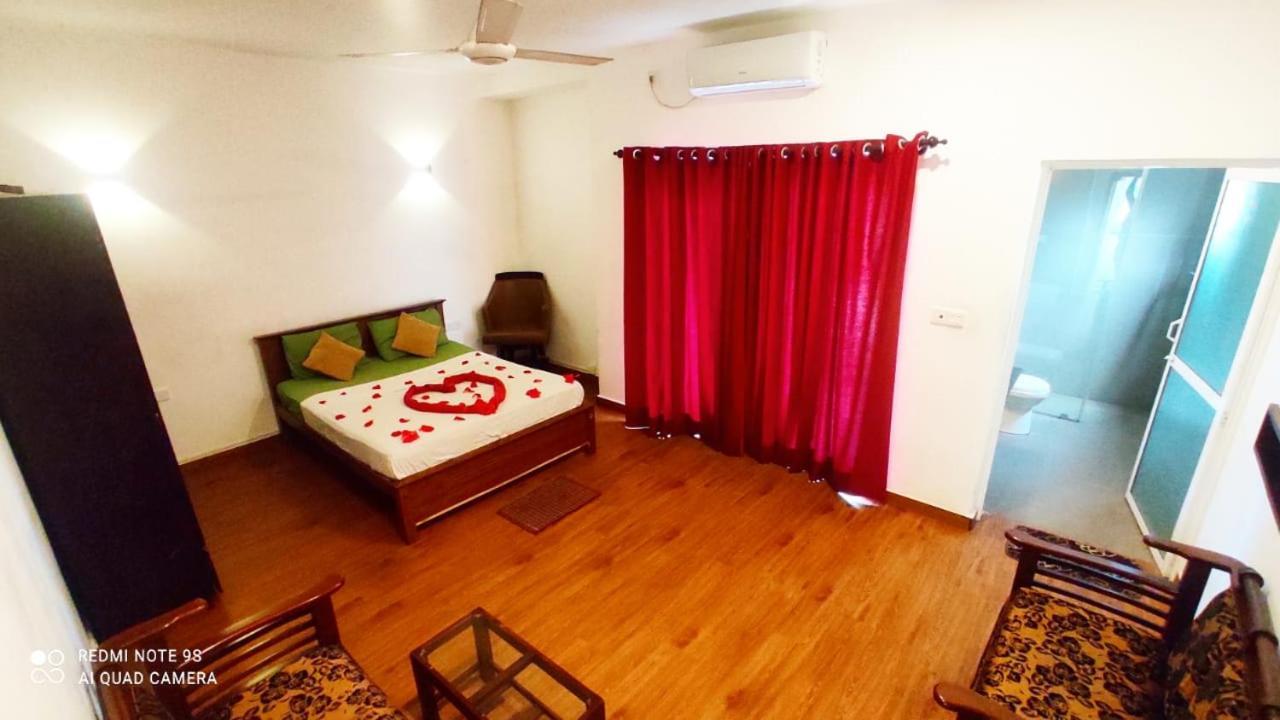 Green Bloom Dehiwala-Mount Lavinia Екстериор снимка